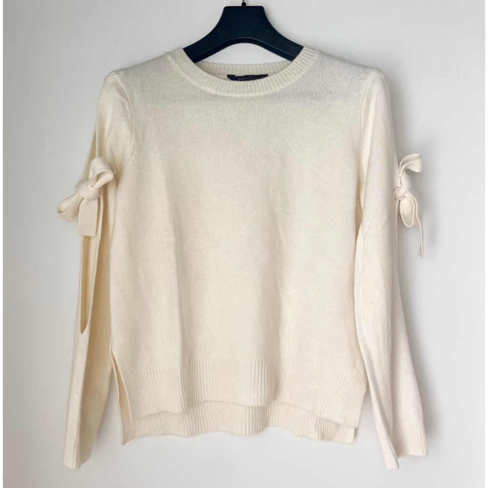 BCBGMaxAzria Sz S Cream Sweater Ribbed Hem Cold Shoulder Bow Coquette Soft Girl